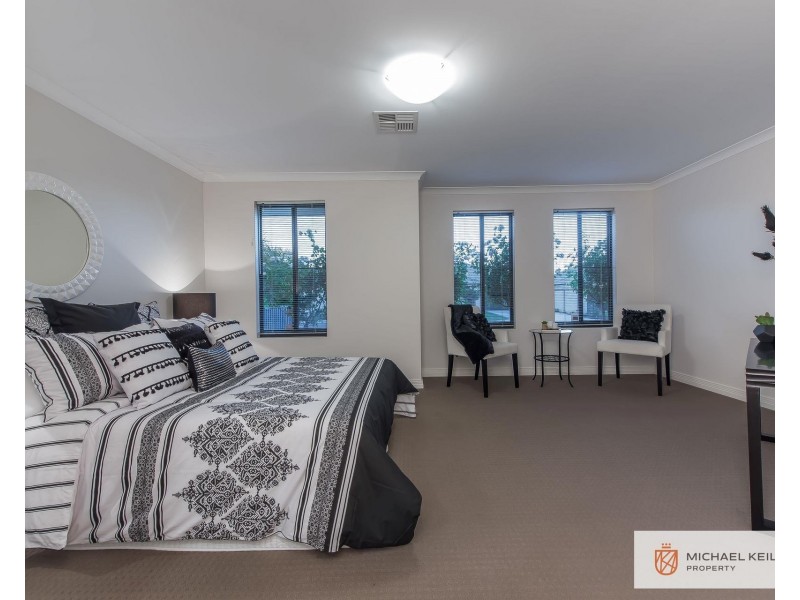 3 Banks Place, High Wycombe WA 6057