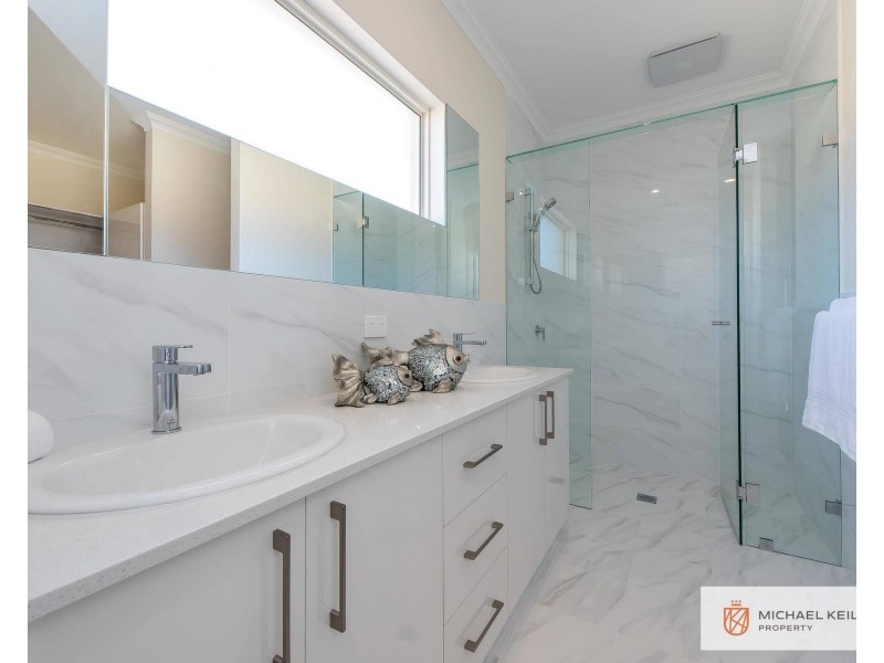 446A Knutsford Avenue, Kewdale WA 6105