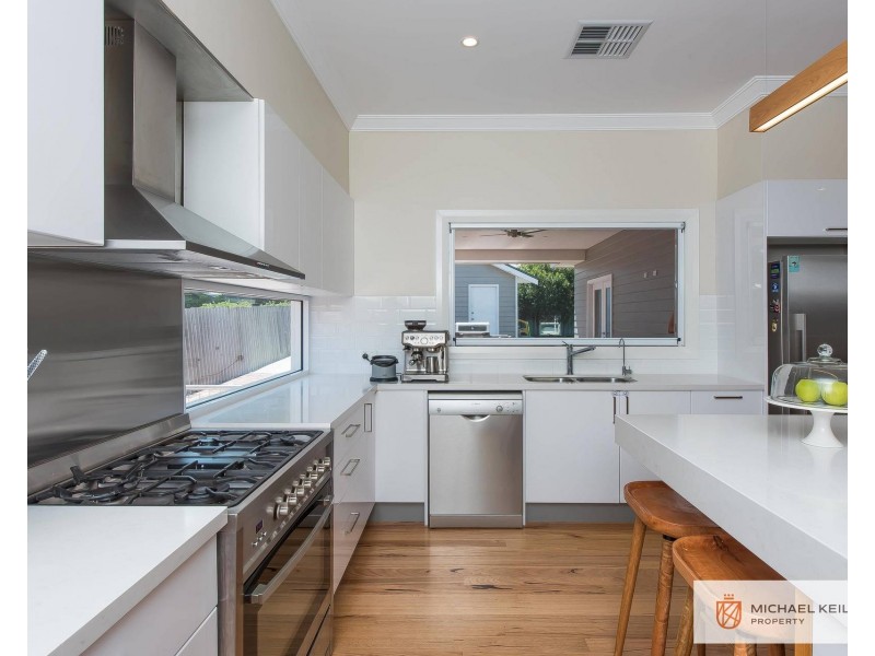 7 Surrey Road, Rivervale WA 6103