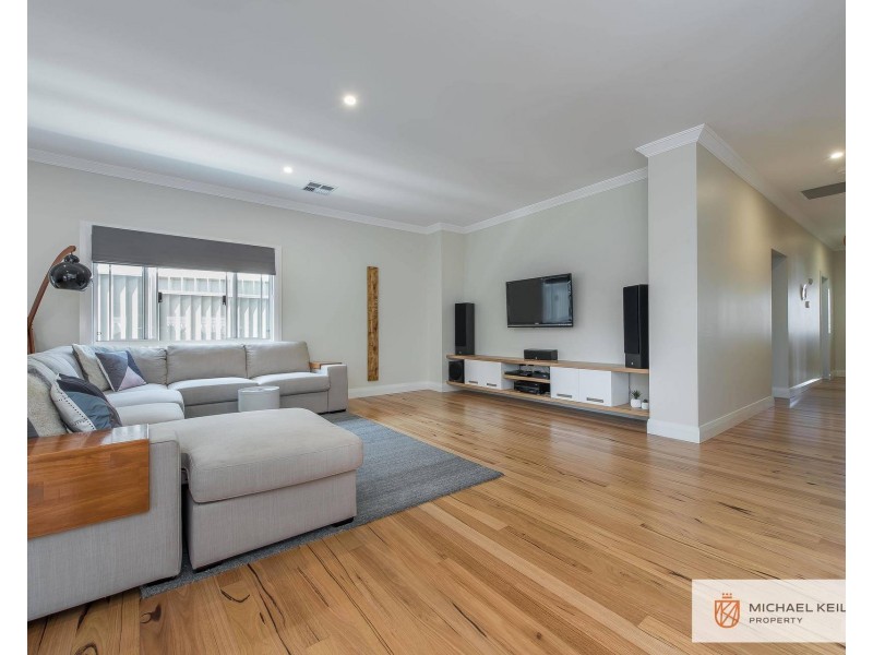 7 Surrey Road, Rivervale WA 6103