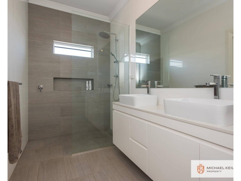 7 Surrey Road, Rivervale WA 6103