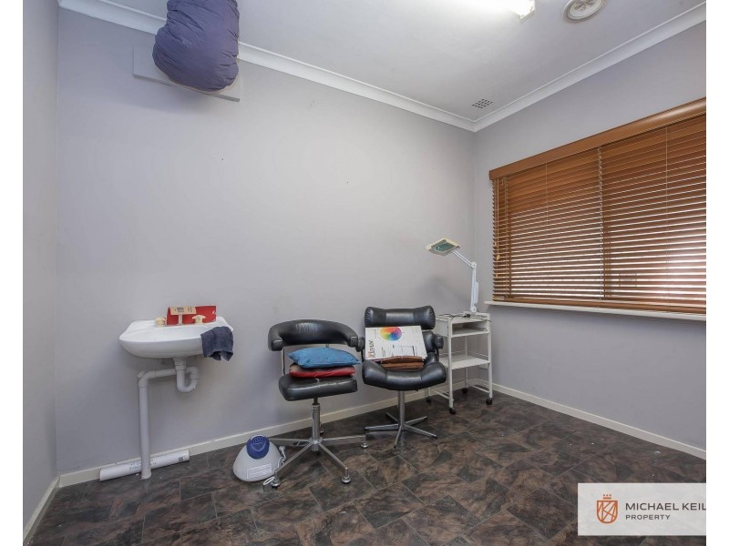 130. Epsom Avenue, Belmont WA 6104