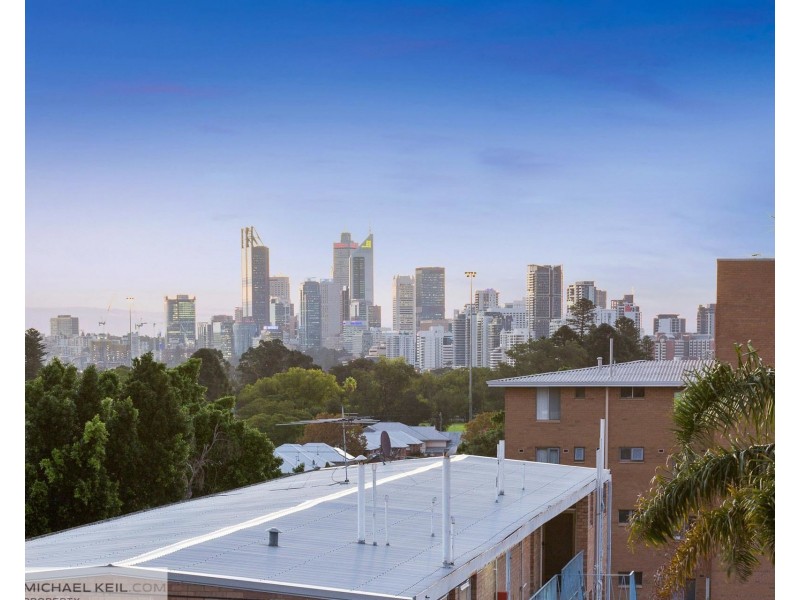 13/46 King George Street, Victoria Park WA 6100