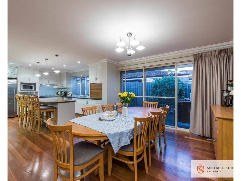 18 Burgland Drive, Girrawheen WA 6064