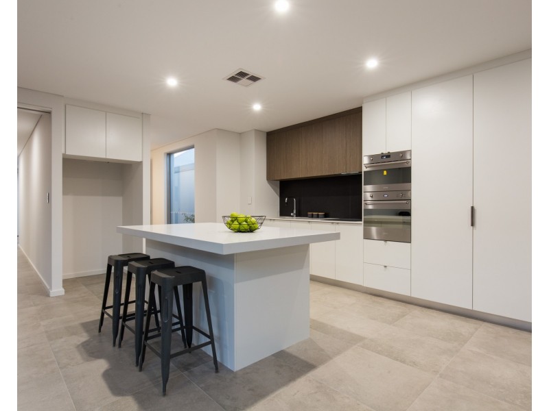 25a Cookham Road, Lathlain WA 6100