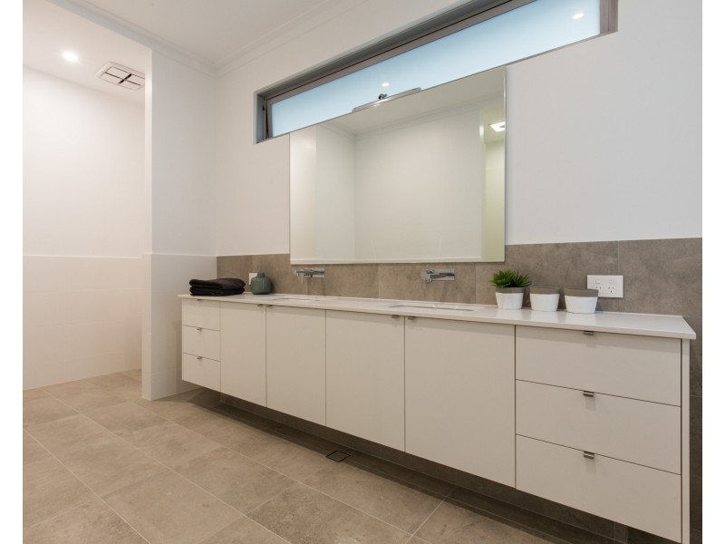 25a Cookham Road, Lathlain WA 6100