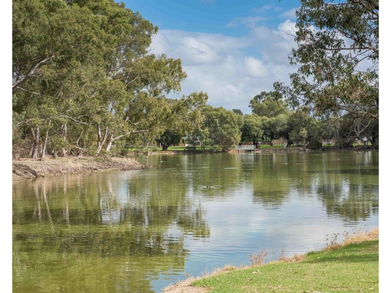 20 Luscombe Street, Kewdale WA 6105