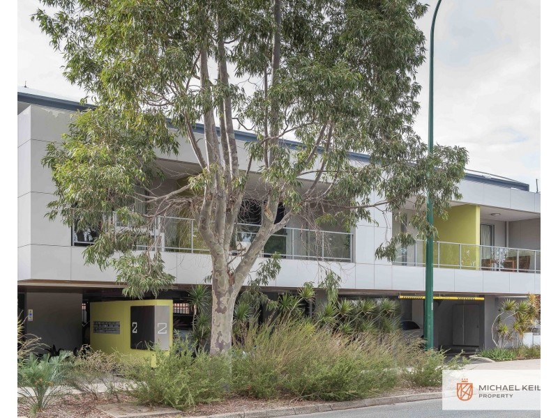 10/2 Downey Drive, Como WA 6152