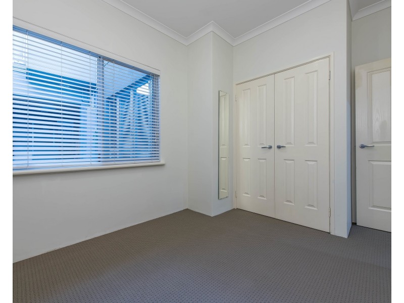 42a Ellam Street, St James WA 6102