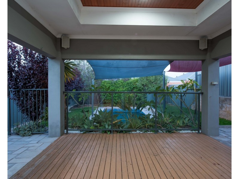 42a Ellam Street, St James WA 6102