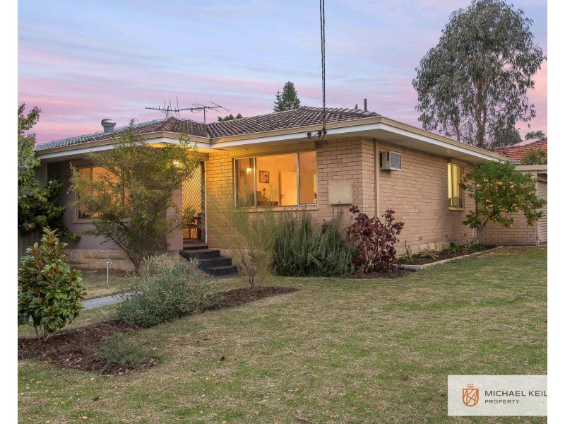 76a Moreing Street, Redcliffe WA 6104