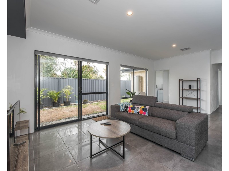 83 Oats Street, Carlisle WA 6101