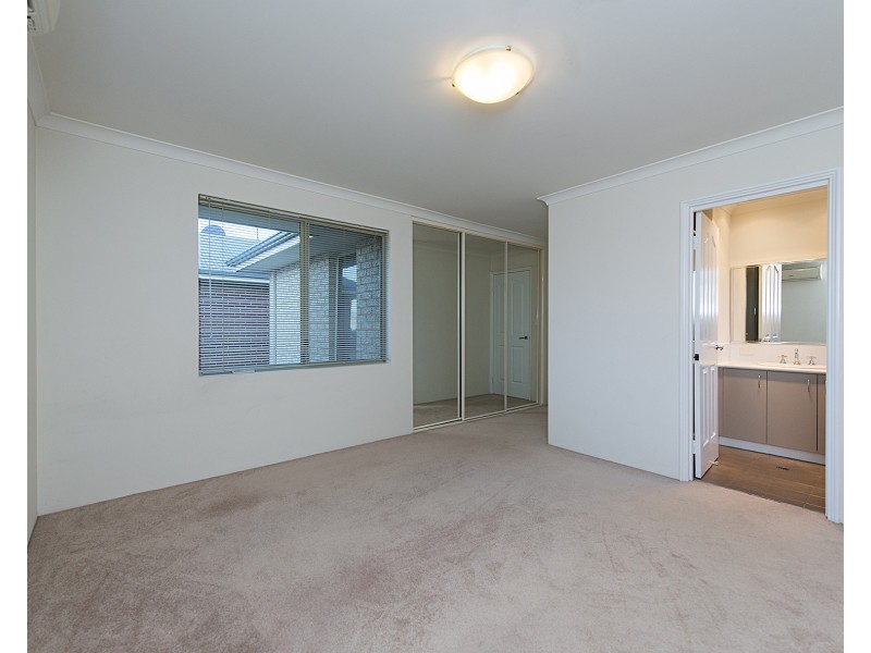 9/8 Forster Avenue, Lathlain WA 6100
