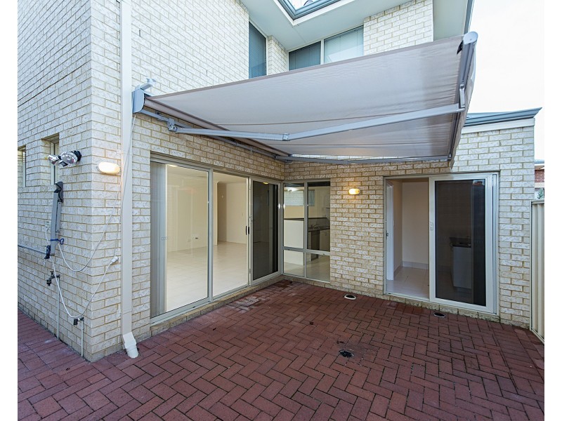 9/8 Forster Avenue, Lathlain WA 6100