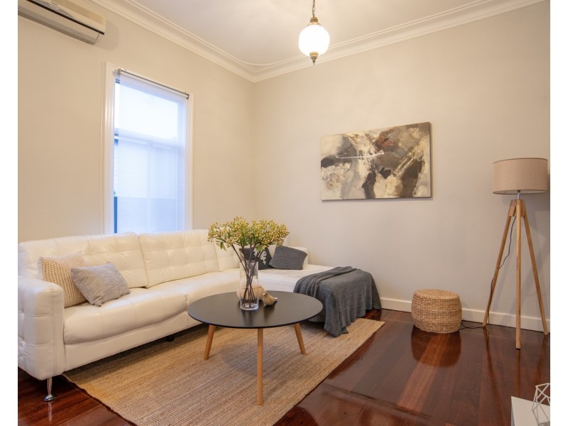 33 McMillan Street, Victoria Park WA 6100