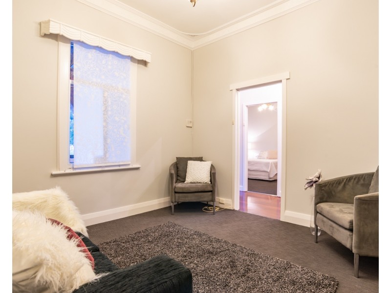 33 McMillan Street, Victoria Park WA 6100