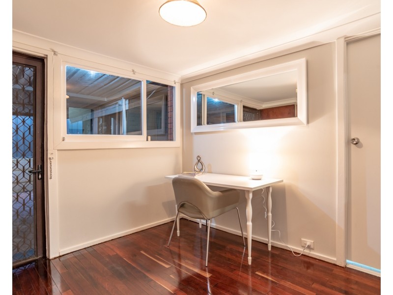 33 McMillan Street, Victoria Park WA 6100