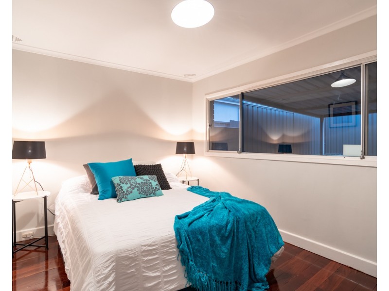 33 McMillan Street, Victoria Park WA 6100