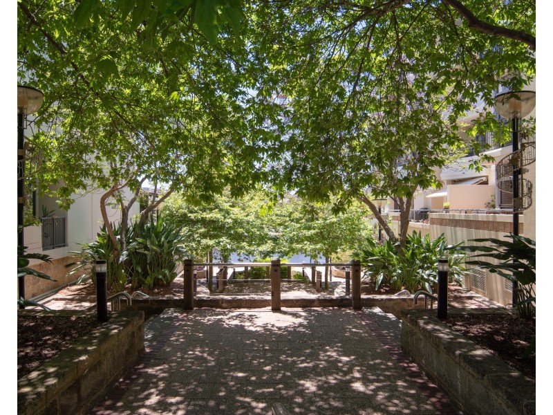 1/33 Royal Street, East Perth WA 6004