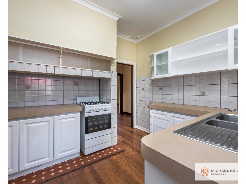 130 Hubert Street, East Victoria Park WA 6101