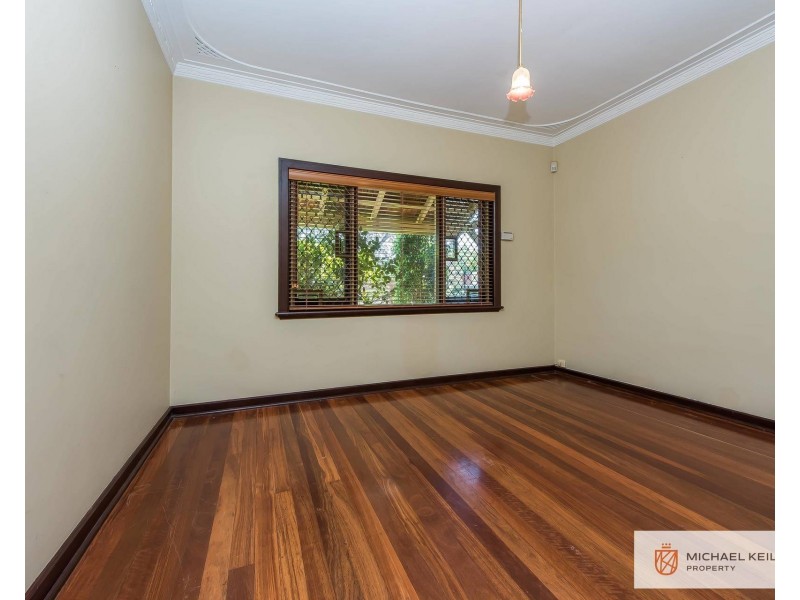 130 Hubert Street, East Victoria Park WA 6101