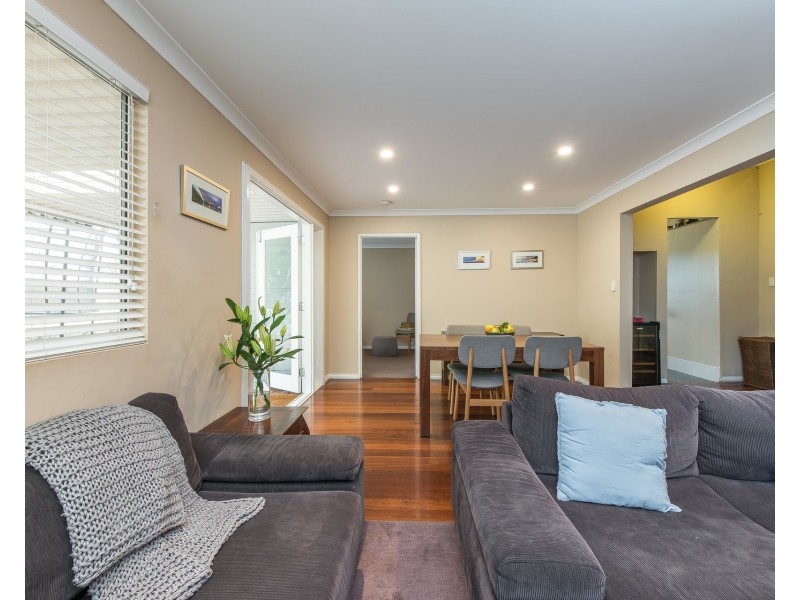 30 Hutchison Street, Rivervale WA 6103