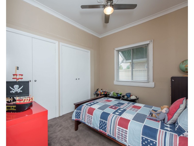 30 Hutchison Street, Rivervale WA 6103