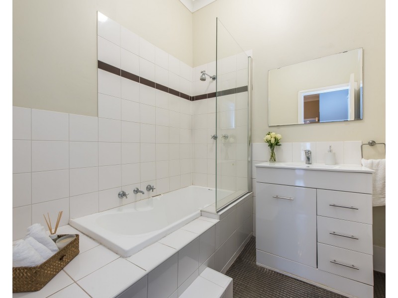 30 Hutchison Street, Rivervale WA 6103