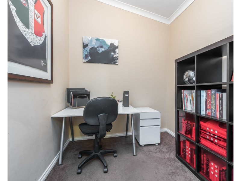 30 Hutchison Street, Rivervale WA 6103