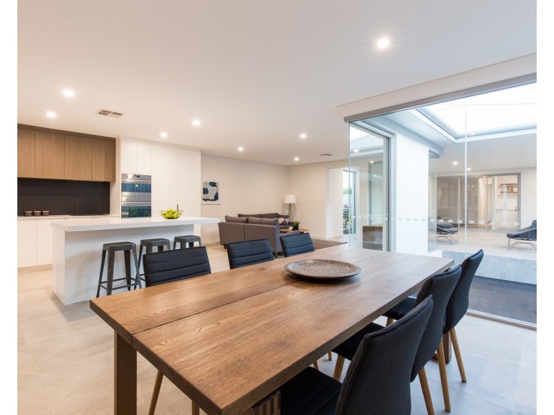 25a Cookham Road, Lathlain WA 6100