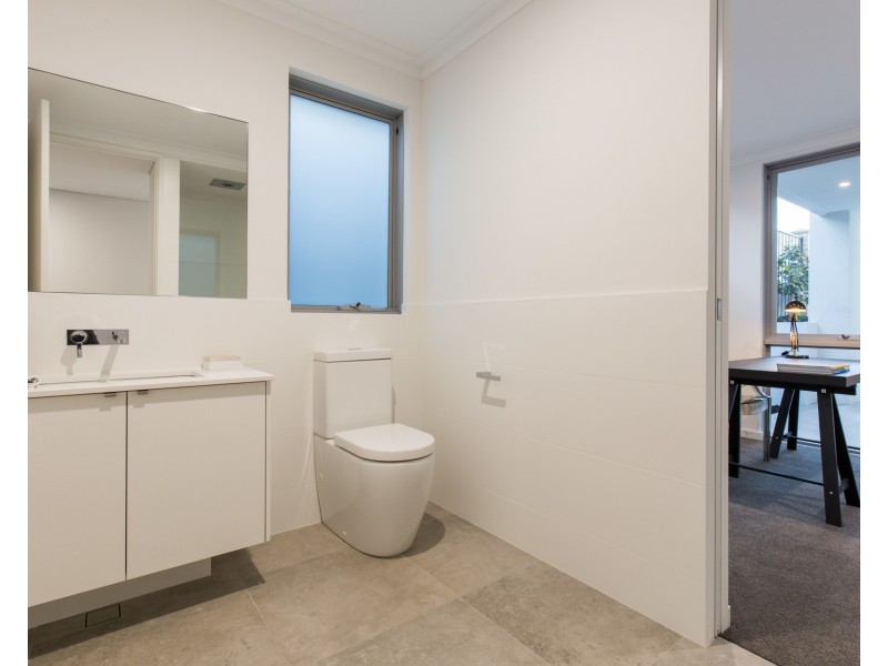 25a Cookham Road, Lathlain WA 6100