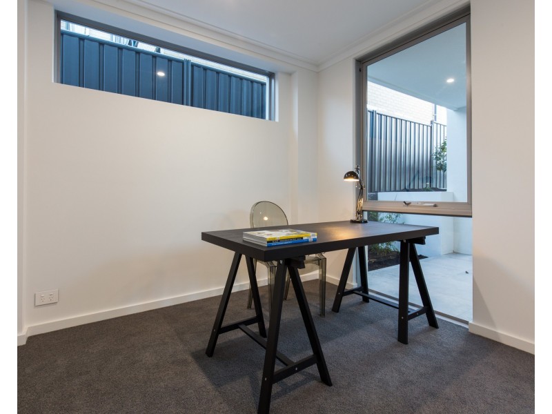 25a Cookham Road, Lathlain WA 6100