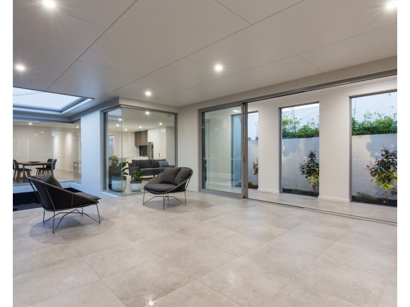 25a Cookham Road, Lathlain WA 6100