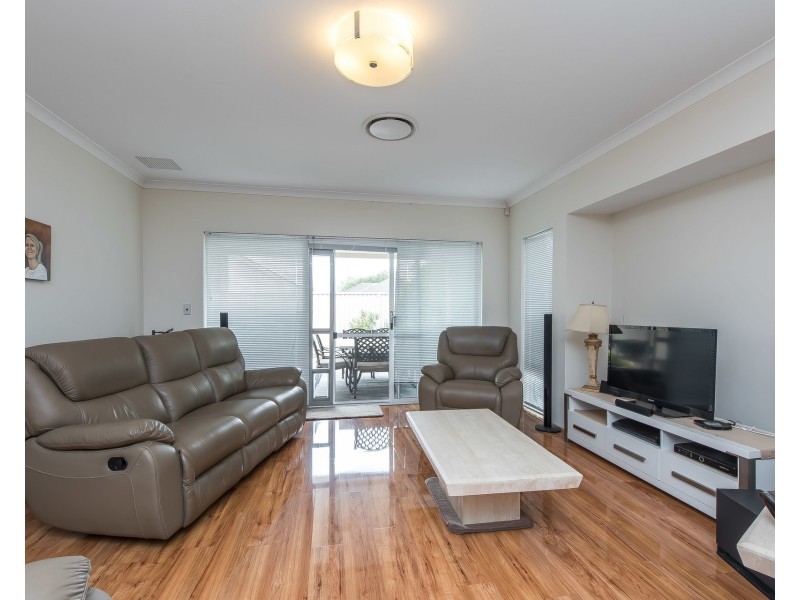 65 Gild Street, Cloverdale WA 6105