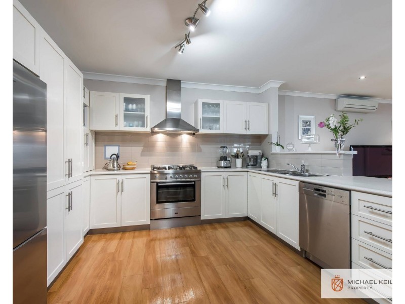 29 Holmes Street, Shelley WA 6148