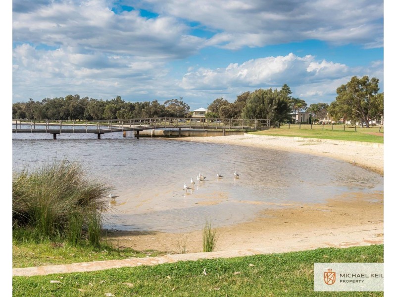 29 Holmes Street, Shelley WA 6148