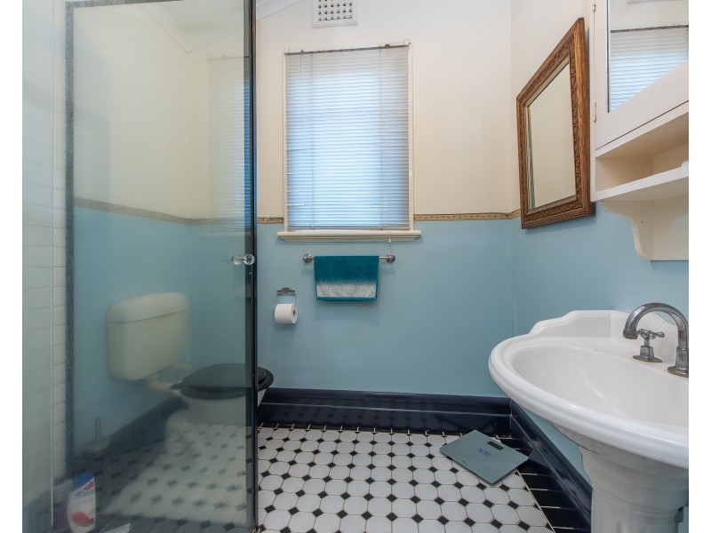 21a State Street, Victoria Park WA 6100