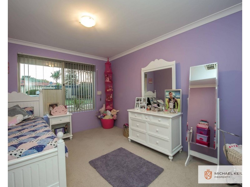 296 Robinson Avenue, Cloverdale WA 6105