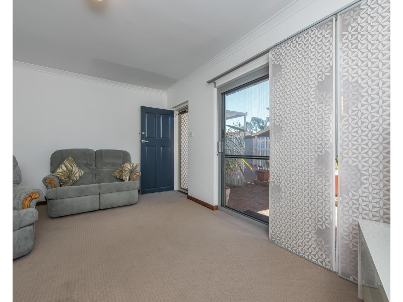 4/86 Robert Street, Como WA 6152