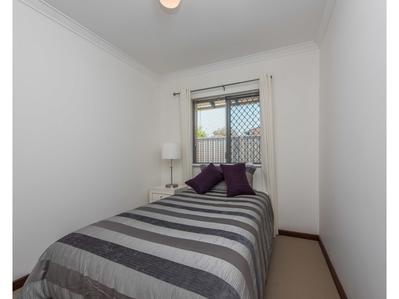 4/86 Robert Street, Como WA 6152