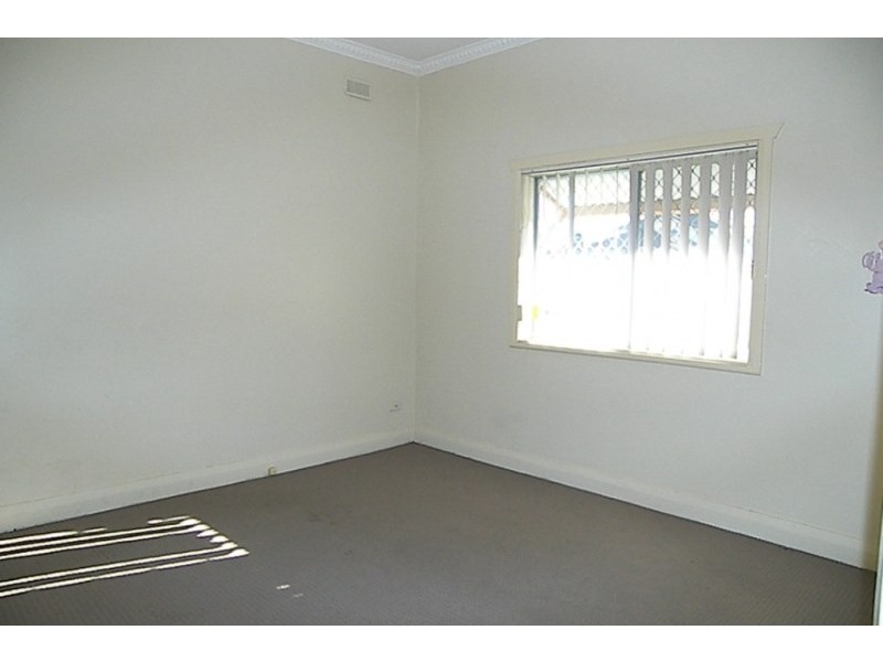 10 Osborne Street, Dapto NSW 2530