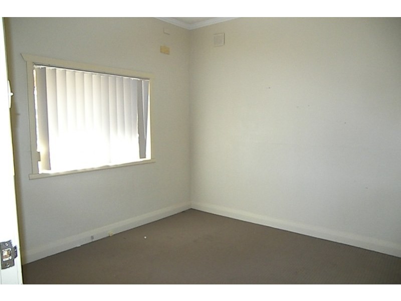 10 Osborne Street, Dapto NSW 2530