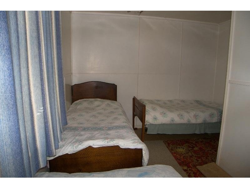 17 Holly Street, Bendalong NSW 2539