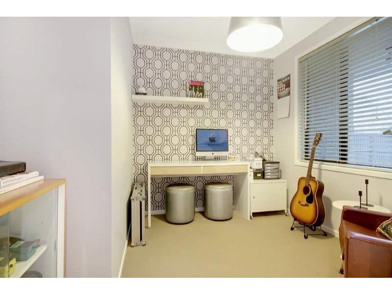 35 Glenwood Grove, Horsley NSW 2530