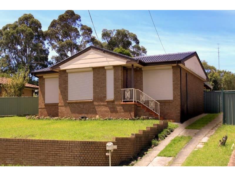 49 Compton Street, Dapto NSW 2530