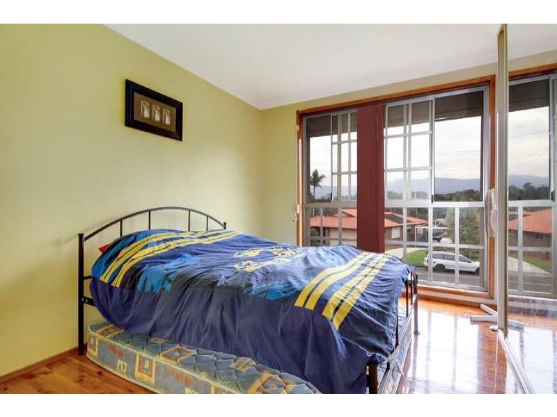 49 Compton Street, Dapto NSW 2530