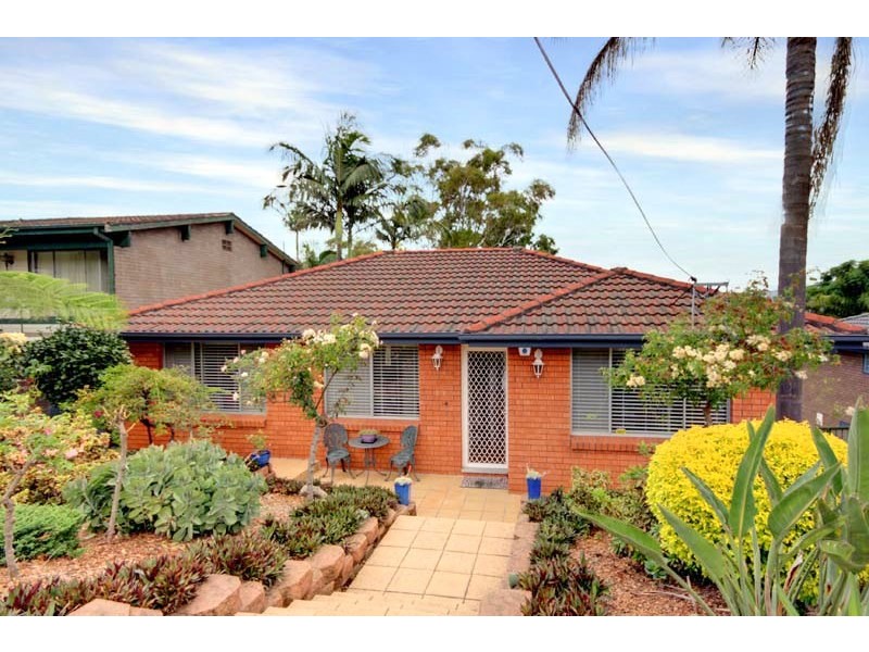 94 Tait Avenue, Kanahooka NSW 2530