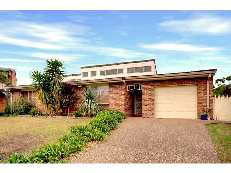 3 Luke Place, Horsley NSW 2530