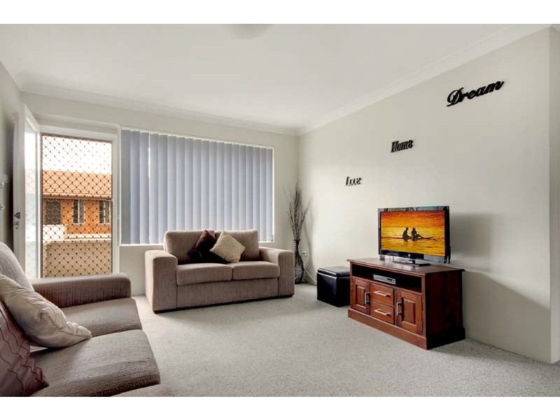 4/17 Prince Edward Drive, Brownsville NSW 2530