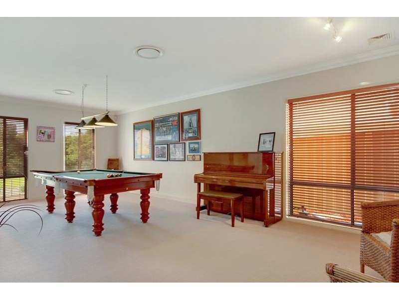 91 Robins Creek Drive, Horsley NSW 2530